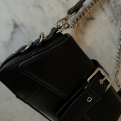 *Pre order* Cartera Cameron negra de cuero ecológico - Obsequium Jewelry & Complements