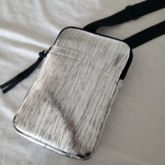 Mini Bag Carrara Metalizado con correa ajustable - comprar online