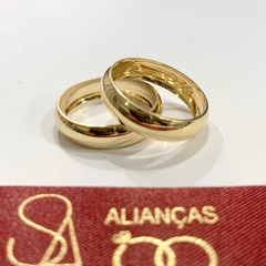 Aliança de noivado/ Aliança de casamento MODELO: TRADICIONAL OCA 5,5MM