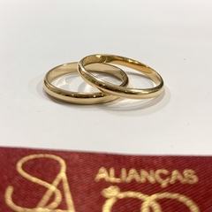 Aliança de noivado/ Aliança de casamento MODELO: TRADICIONAL 2,5MM