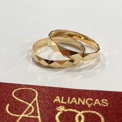 Aliança de noivado/ Aliança de casamento MODELO: PRISM 3MM