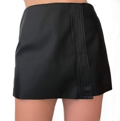 Short saia May