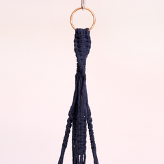 Suporte Macrame Lia Azul Marinho com Metal - comprar online