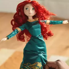 PRINCESA MERIDA VALIENTE ORIGINAL DISNEY MUÑECA ARTICULADA - comprar online