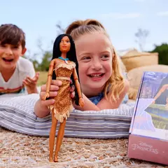 POCAHONTAS ORIGINAL DISNEY MUÑECA ARTICULADA - Pichoncitos