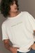 Remera Seduce Yourself Off White Gastado - tienda online