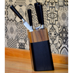 Set de 5 cuchillos de acero con taco de madera en internet