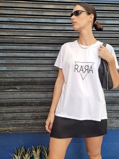 Camiseta Rara Branca - comprar online