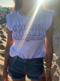 Remera "WONDER" - comprar online