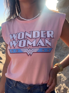 Remera "WONDER" - Charmosa