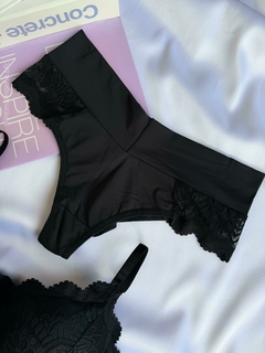 Conjunto Donna Plus GG | Preto na internet