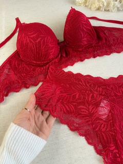 Conjunto KLOE P M | Vermelho na internet