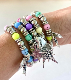 Pulsera colores con dije