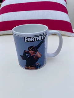 Taza Fornite