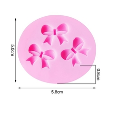 Molde de Silicone 3 Laçinhos para Biscuit e Confeitaria na internet