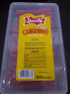 GOMITAS DOCILE FRUTILLA ACIDA STICKS 1.35KG