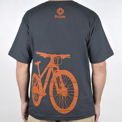 Camiseta Bike Grafismo Chumbo - comprar online