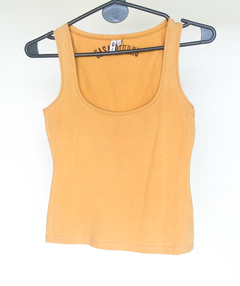 Musculosa mujer 035