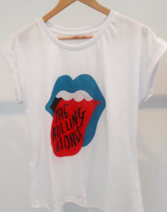 REMERA STONES en internet