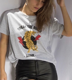 Remera Savage