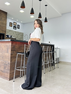 Calça Wide leg alfaiataria preta - loja online