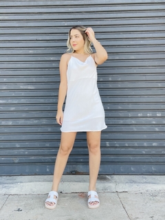 Vestido Giulia branco na internet