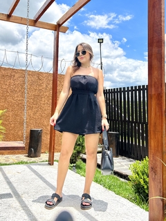 Vestido macaquinho Maya preto - comprar online