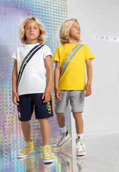 Conjunto Charpey Original Boys Camiseta Amarela e Shorts Mescla na internet