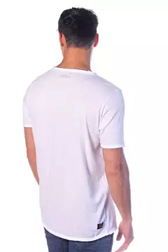 REMERA WALLING - comprar online