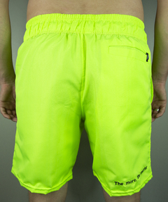 SHORTS DE BANHO NEON na internet