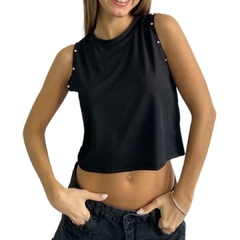 Remera sin Mangas Crop con Tachas