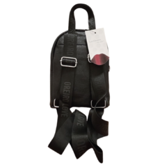 Mochila de Cuero Chica Las Oreiro - comprar online