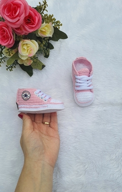 Tênis All Star de crochê rosa - Ateliê Vivi Delfino 