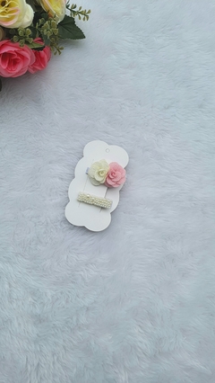 Dupla de Hair clips de Flor - comprar online