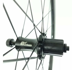 JUEGO RUEDAS CLINCHER CARBONO RUTA 50MM B1TEAM 11V P/HERR. - comprar online