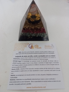 Orgonite Pirâmide personalizada 10cm - loja online