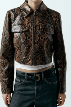 JACKET ZARA REPTIL - tienda online