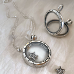 Locket Mediano con cadena extensible