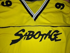 sabotage camiseta amarela