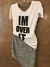 CAMISETA EM MALHA BORDADA: IM OVER IT - Moraine Concept Boutique | Moda feminina