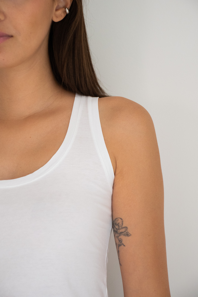 Remera discount musculosa blanca