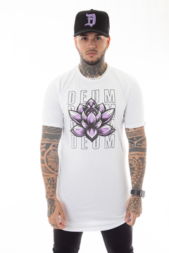 CAMISETA LONG LOTUS BRANCA DEUM - comprar online