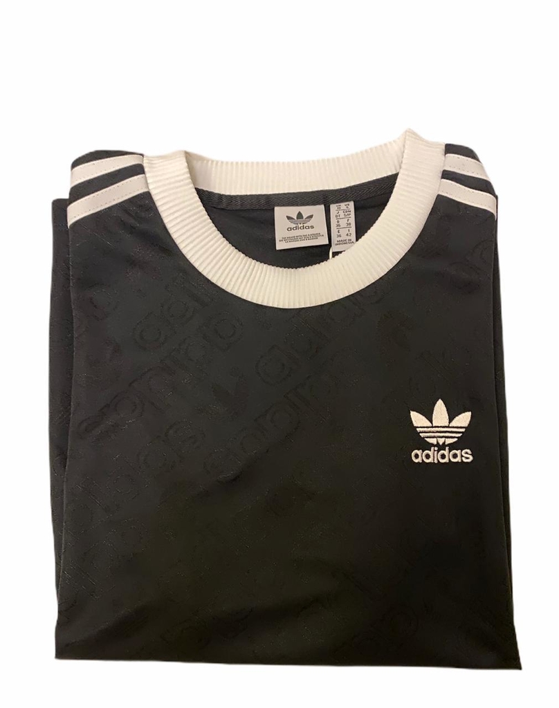Remera best sale negra adidas