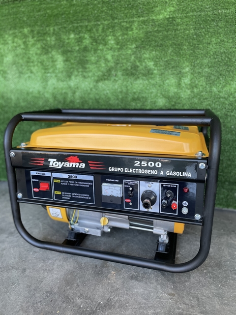 Generador Eléctrico  Grupo Electrógeno Toyama® 5500 Monofásico (Incluye  Batería) 214154027 - FIASA