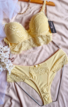 Conjunto Elegance Renda Yellow na internet