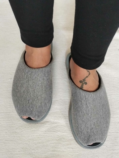 Imagen de Pantuflas clásicas de algodón