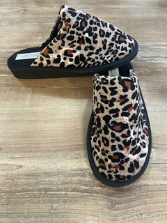 Pantufla Mujer print Leopardo interior simil piel. en internet