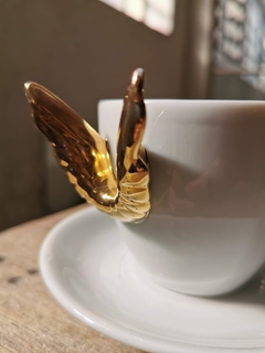 Xícara de Café Alada Ouro na internet