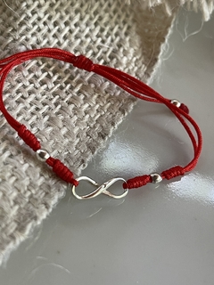 Pulsera hilo con infinito Plata en internet