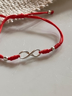 Pulsera hilo con infinito Plata - comprar online